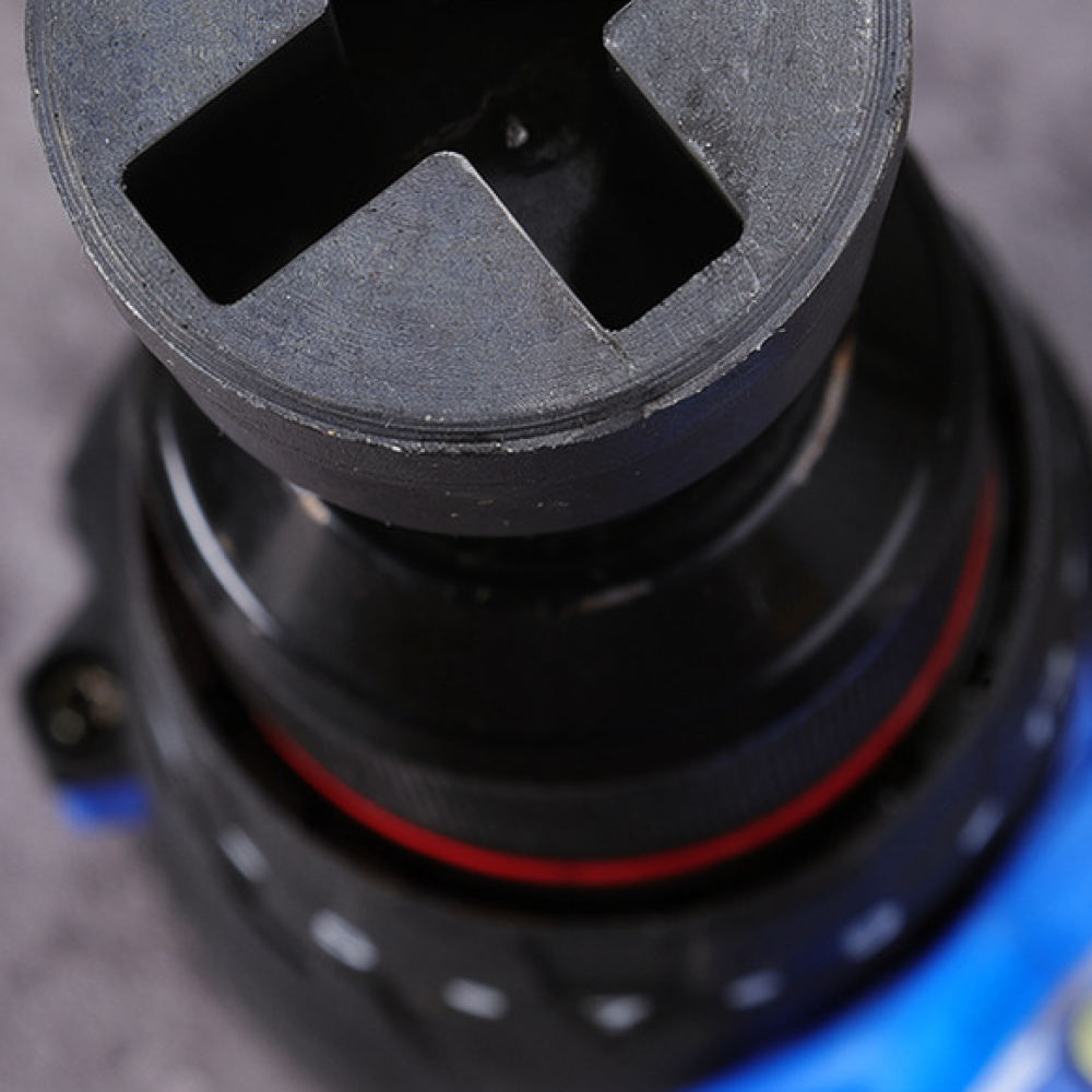 Adapter do gniazda podnośnika  – Car Jack recenzja i cena